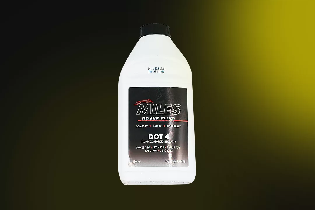 EBF455 Тормозная жидкость MILES DOT 4 (425мл) 